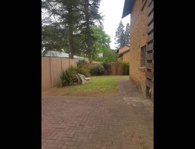 2 BEDROOM TOWNHOUSE FOR SALE IN THREE RIVERS